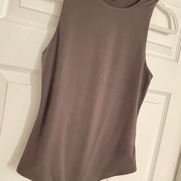 Dynamite Sabina sculpting grey bodysuit - Picture 3 of 4